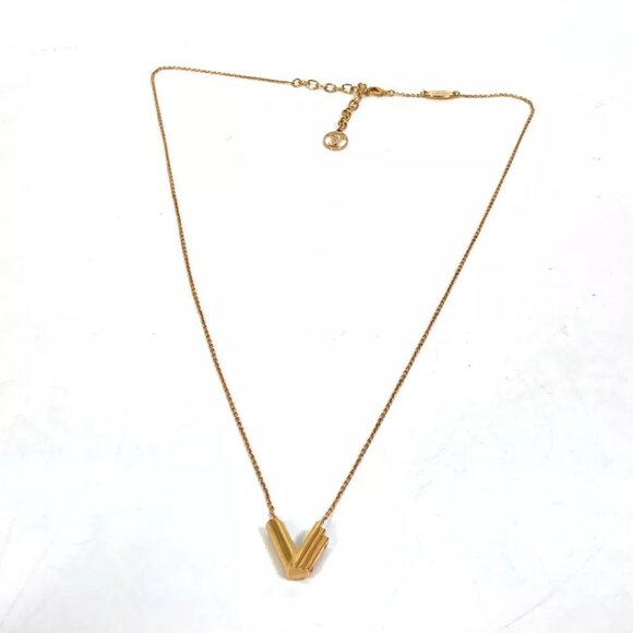 LOUIS VUITTON LV & ME Initial "V" Necklace GP - Picture 12 of 12